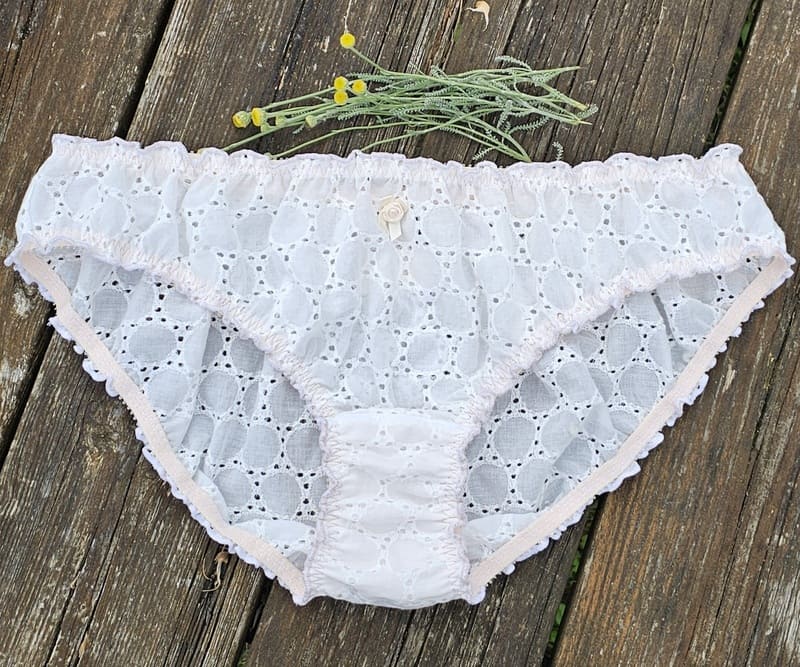 bloomer femme blanc en broderie