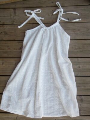Robe en broderie PAULINE T.U