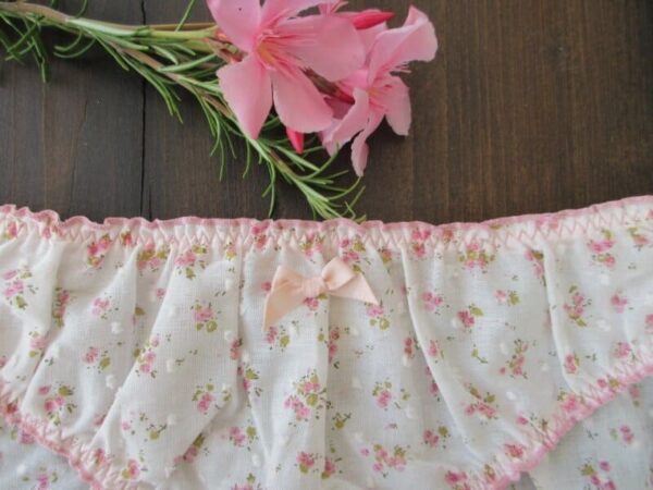 culotte à froufrous en voile de coton et plumetis