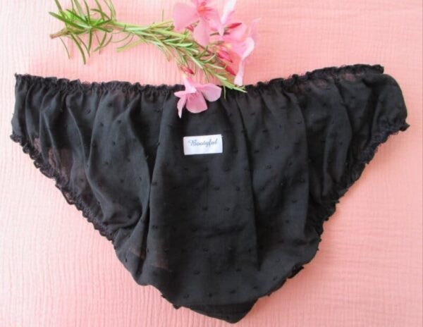 culotte femme à froufrous noire