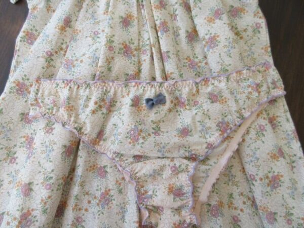 ensemble lingerie femme top et culotte en coton fleuri