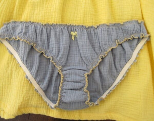 ensemble top et culotte en coton jaune et bleu