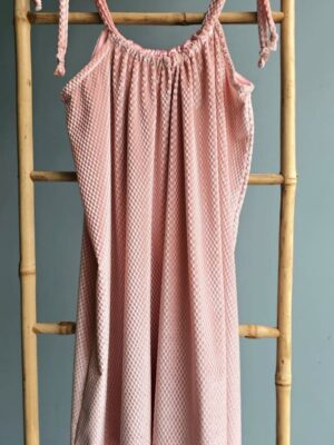 Robe en velours rose