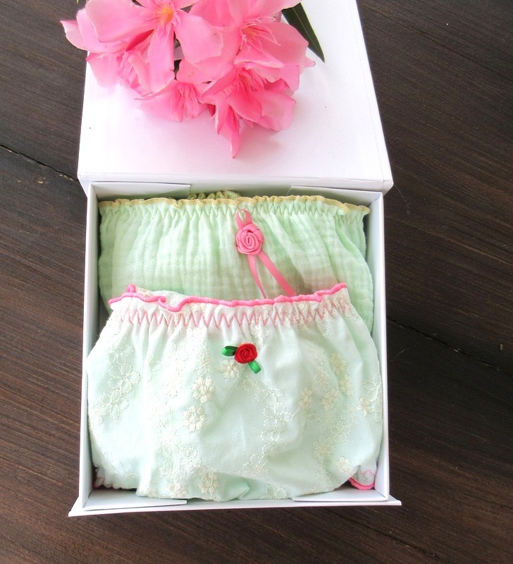 Duo de culottes brésiliennes vertes bootyful